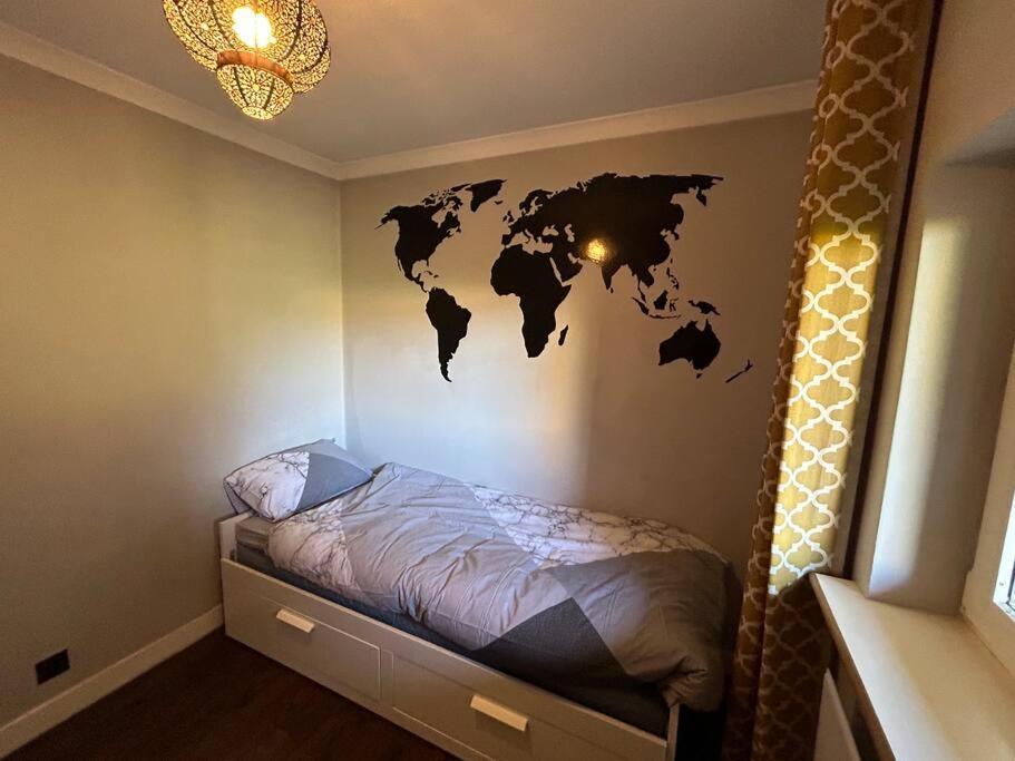 Homely & Thames View Appartamento Londra