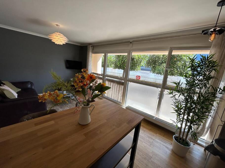 Appartamento Homely & Thames View *